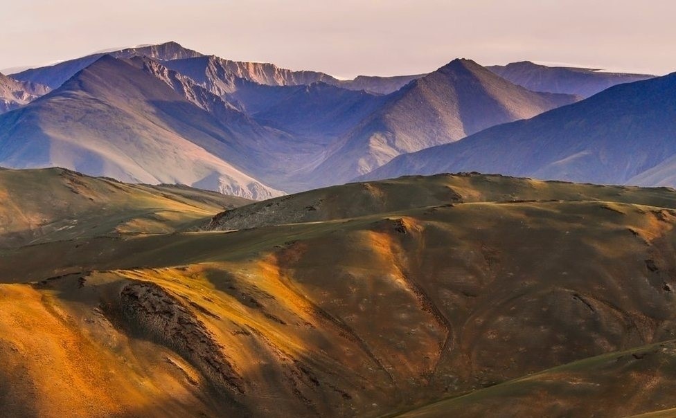Алтай, Хангай, Хөвсгөл, Хэнтийн уулархаг нутгаар сэрүүснэ