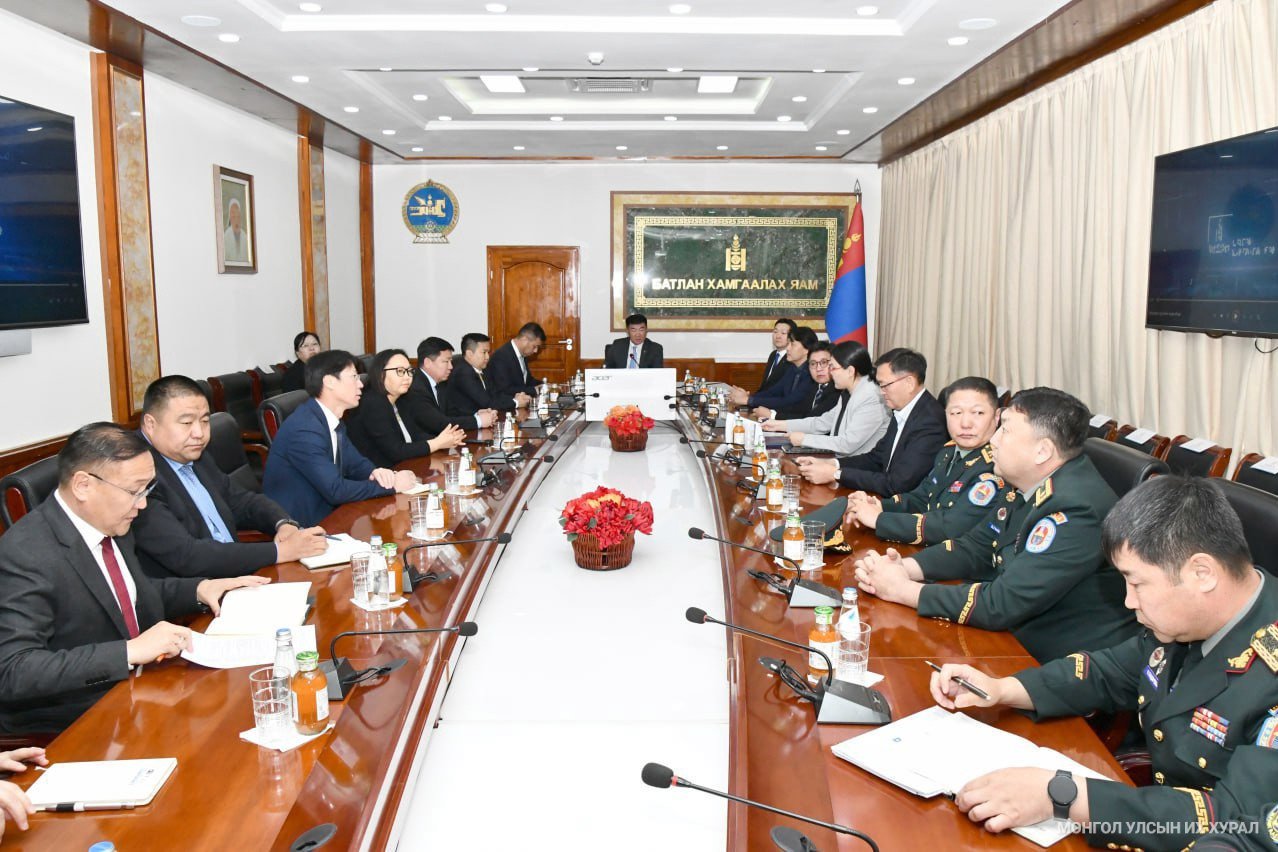 С.Бямбацогт: Эх оронч үзлийн цөм нь батлан хамгаалах салбар