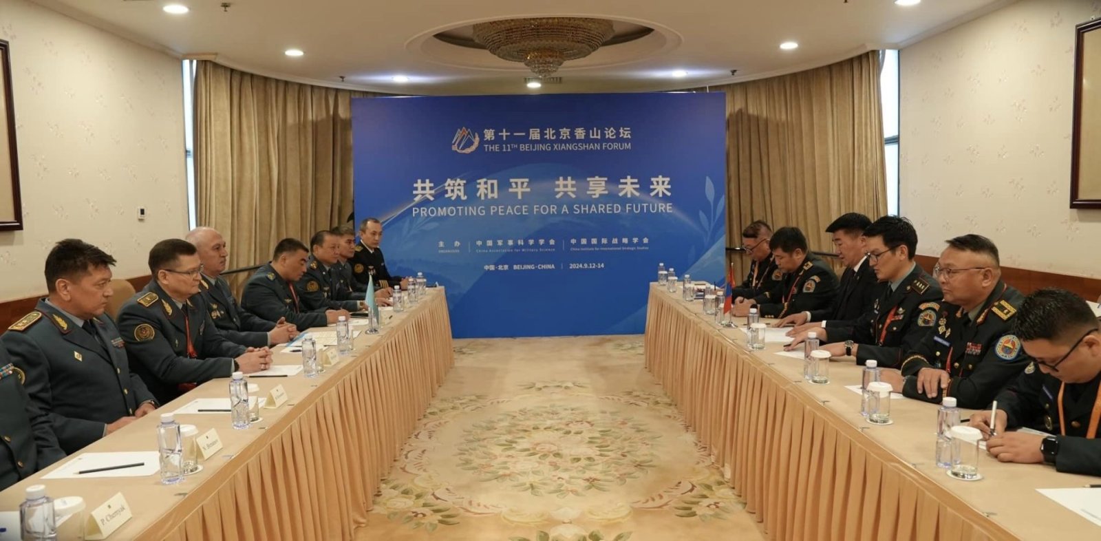 Казахстан улсад боловсон хүчин бэлтгэнэ