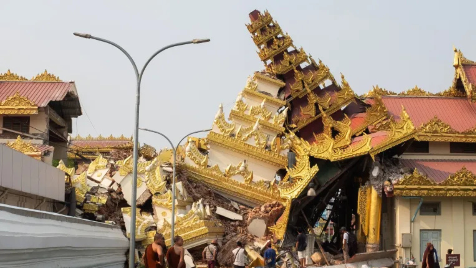 Мьянмарын газар хөдлөлтөөр амиа алдагсдын тоо 1000 давжээ