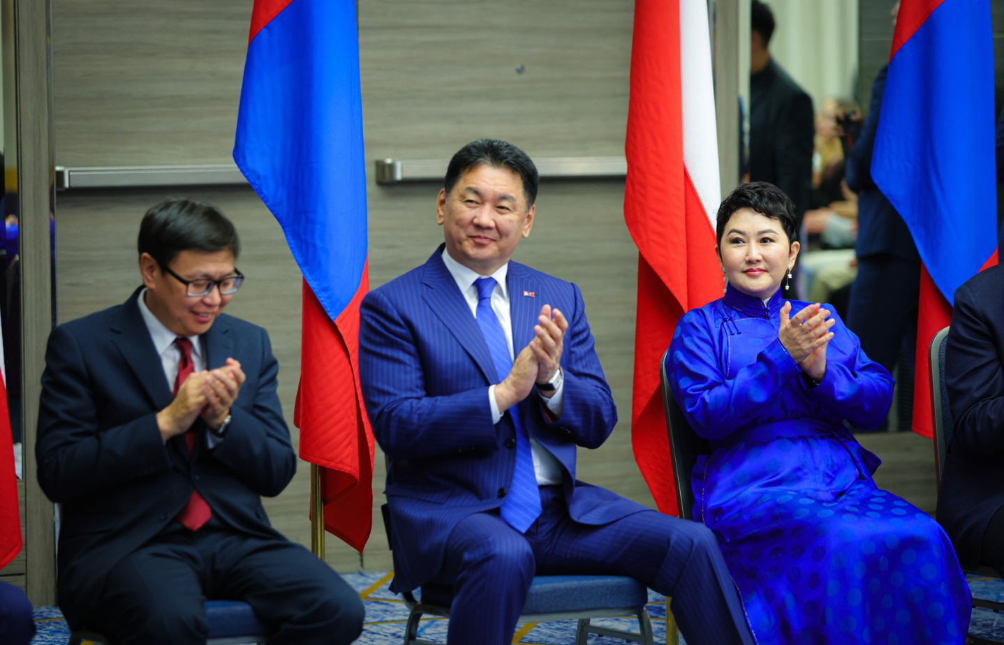 Польшид “Илгээлт-2100” хөтөлбөрийн хүрээнд 74  оюутан суралцаж байна