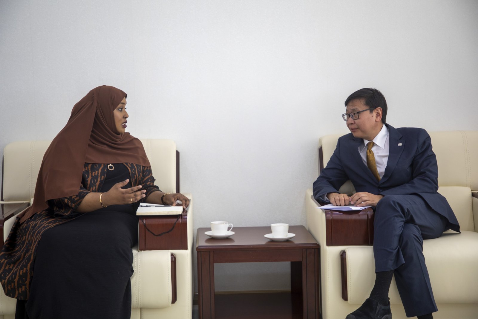 Холбооны Бүгд Найрамдах Сомали Улсаас Монгол Улсад хавсран суух Элчин Сайд Ходан Осман Абдиг хүлээн авч уулзлаа