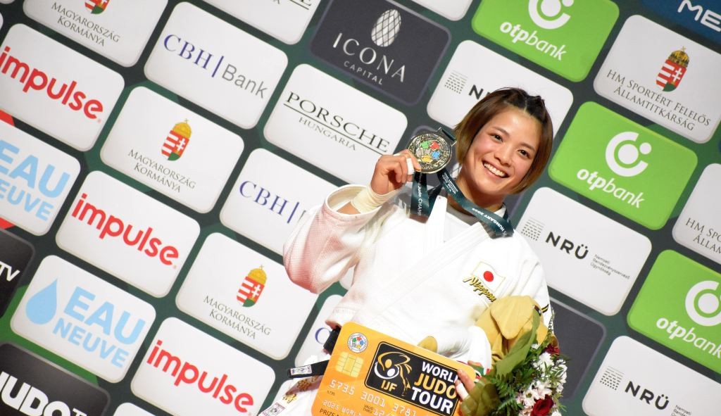 Абу Ута Дэлхийн аваргын тав дахь алтан медиалаа хүртлээ