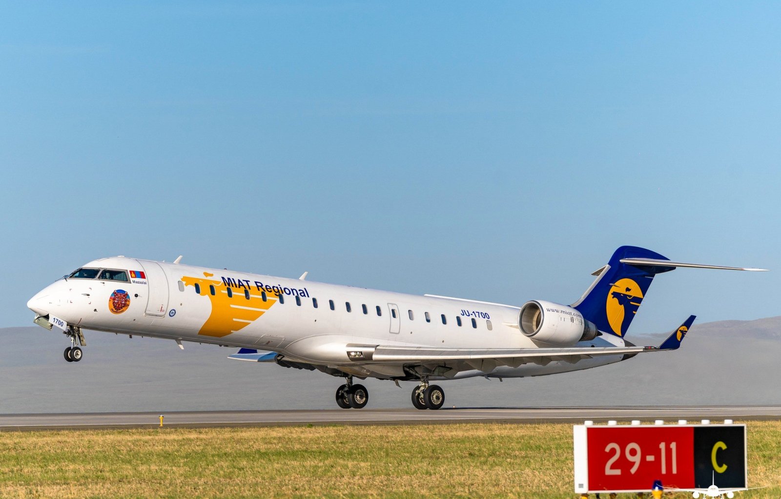 МИАТ компани ӨМӨЗО-ны Хөх хот руу хуваарьт нислэг үйлдэж эхэллээ