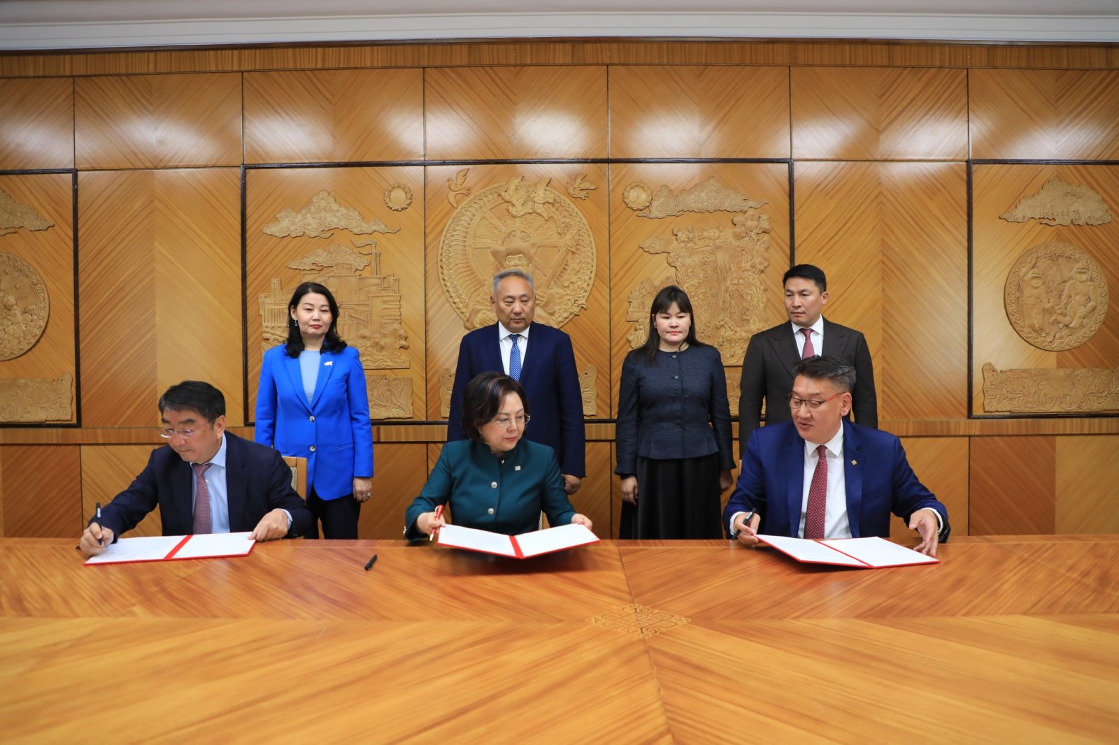 БАЙГАЛЬ ОРЧНЫ САЛБАРТ ГҮЙЦЭТГЭЛД СУУРИЛСАН САНХҮҮЖИЛТИЙН ТОГТОЛЦООГ НЭВТРҮҮЛЭХ САНАМЖ БИЧИГ БАЙГУУЛЛАА