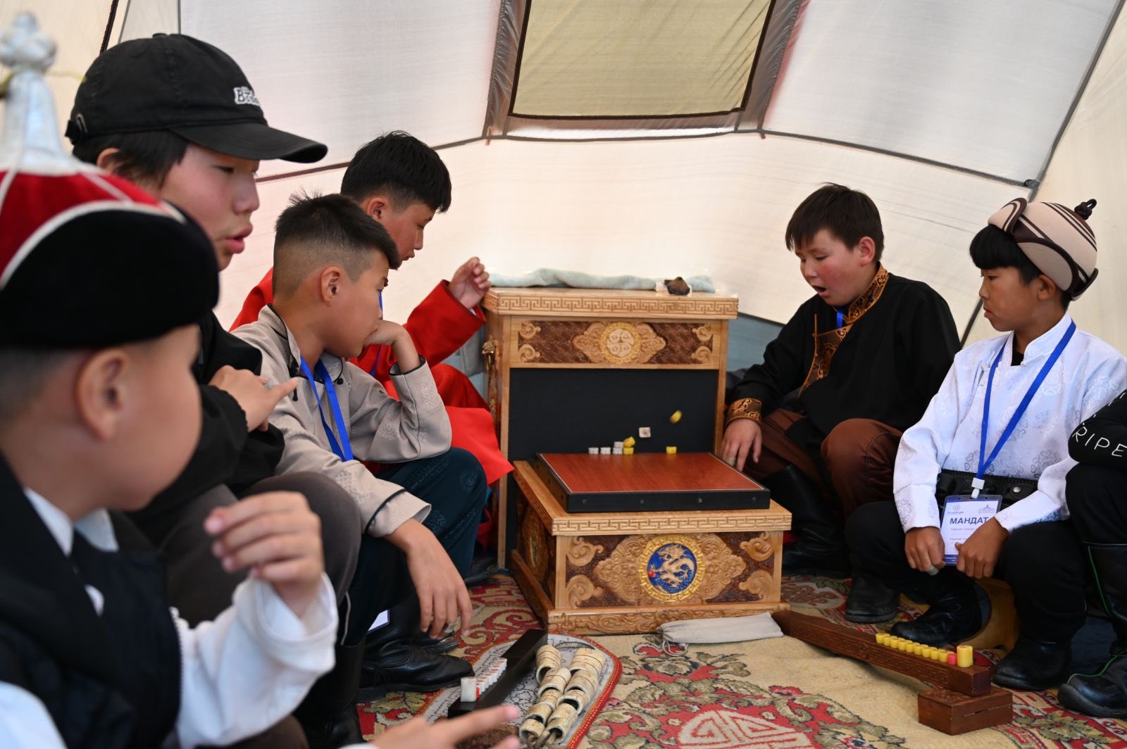 Шагайн харваанд 56 тамирчин цэц сорьж байна