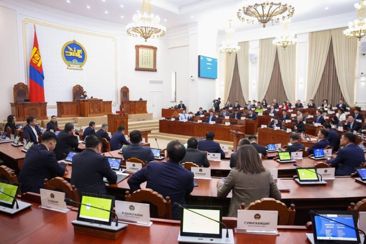 УИХ-ын чуулганы хуралдаан эхэллээ