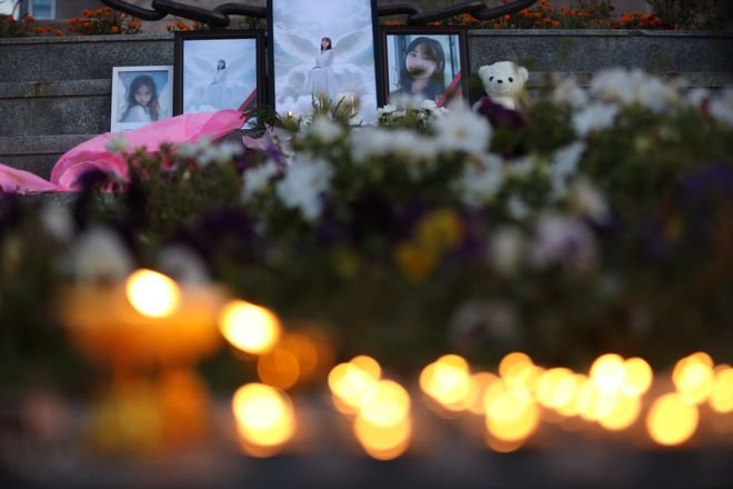 Бусдын гарт харамсалтайгаар амиа алдсан 16 настай охины гэгээн дурсгалд зул өргөлөө