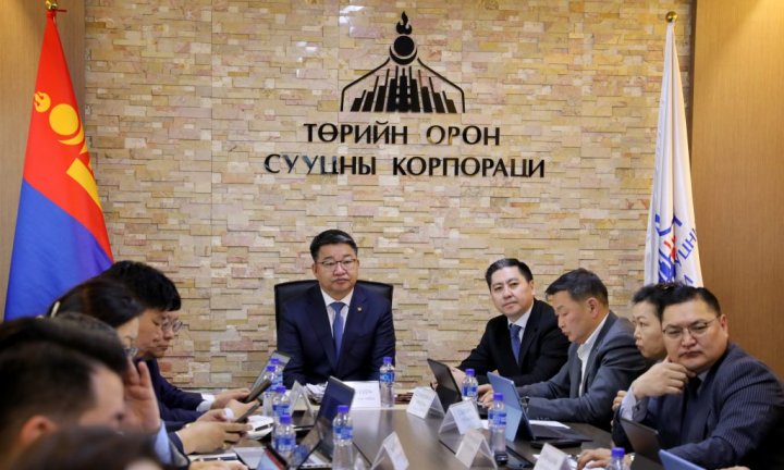 Хот байгуулалт, барилга орон сууцжуулалтын сайдын шуурхай хуралдаан болов