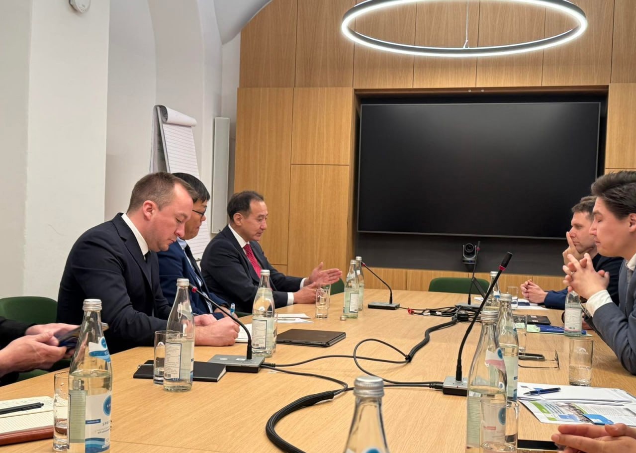 Хууль зүйн байнгын хорооны дарга Д.Цогтбаатар ХБНГУ-д ажиллав