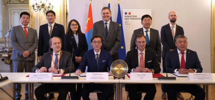 Монгол Улс Францын “Thales” компанитай 23 сая еврогийн гэрээнд гарын үсэг зурлаа